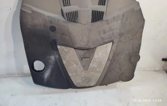 Mercedes-Benz ML W164 Engine cover (trim) A6420100167