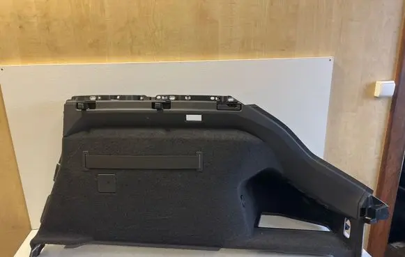 Porsche Taycan 9J1 Trunk/boot lower side trim panel 9J0868224E