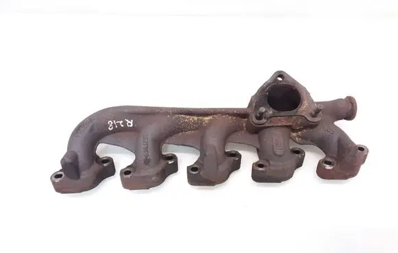 Volvo V70 Exhaust manifold 8627959