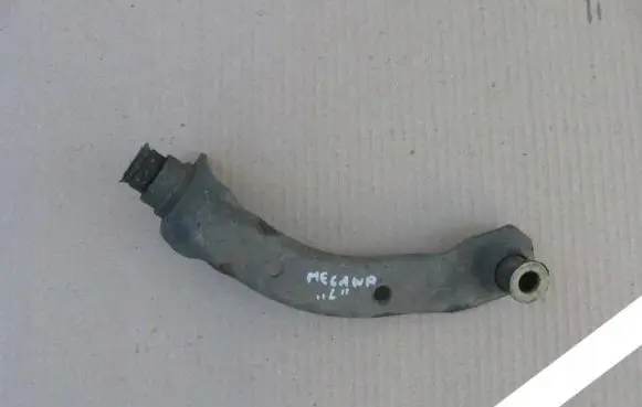 Renault Megane II Radiator mount bracket
