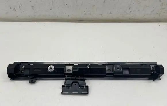 BMW i4 Sill supporting ledge 8737091