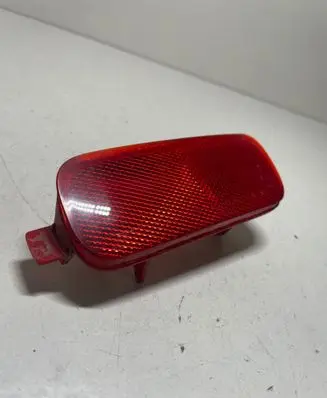 Honda CR-V Rear tail light reflector P2132R
