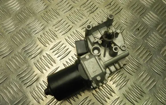 Volkswagen Tiguan Wiper motor 5NC955119 V709