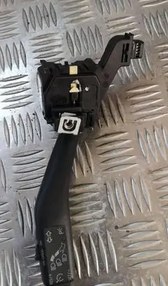 Volkswagen Tiguan Indicator stalk 1k0953513g