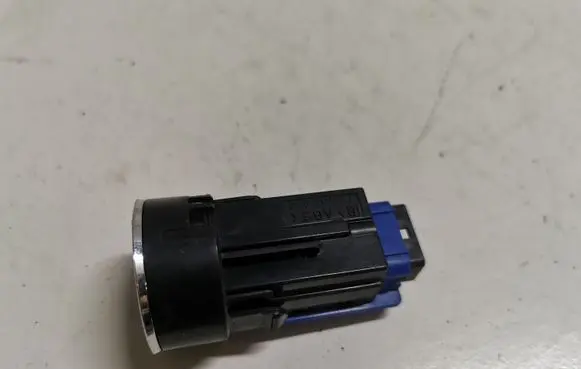 Lexus RX 450H Engine start stop button switch 15A8548