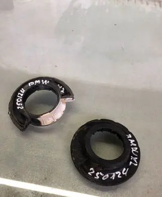 BMW X2 U10 Rear coil spring rubber mount 688042102