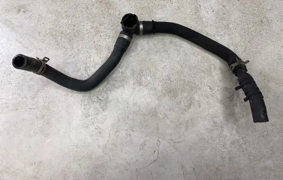 Ford C-MAX II Engine coolant pipe/hose BV618C351DD