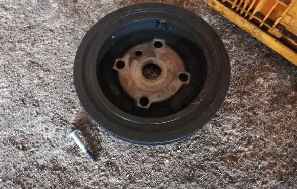 Volvo V70 Crankshaft pulley