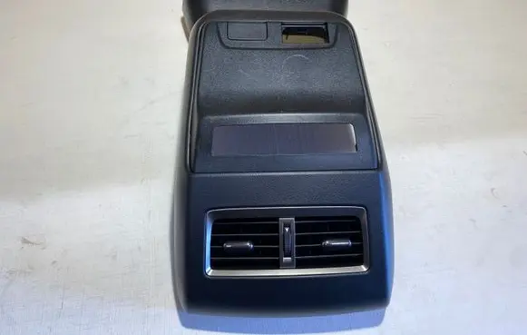 Lexus RX 450H Rear air vent grill 5892348170