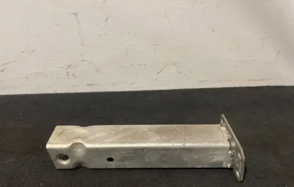 Audi Q7 4M Radiator support slam panel bracket 4m0802037a