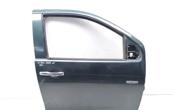 Isuzu D-Max Front door