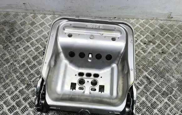 Suzuki Vitara (LY) Seat frame 