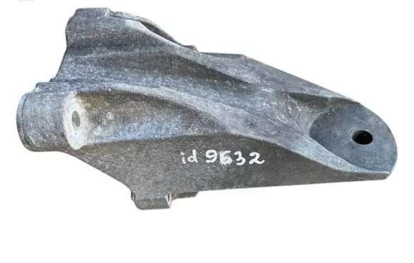 Ford Transit Engine mounting bracket 6C116061AA