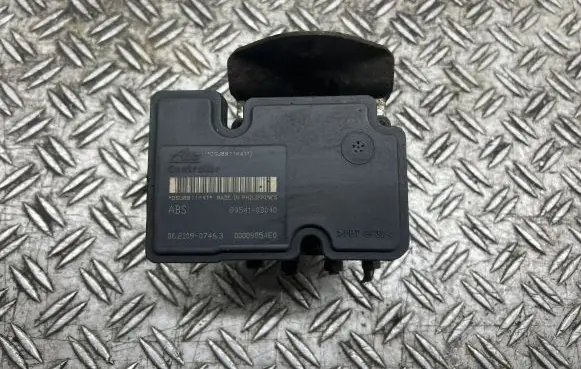 Toyota Yaris ABS Pump 445100D031
