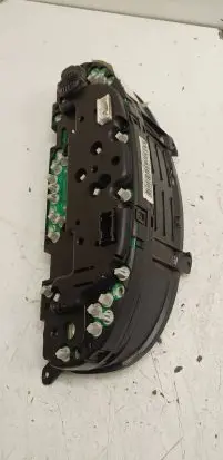 Peugeot 406 Speedometer (instrument cluster) 9642945680 1008882087