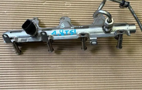 Volkswagen Jetta USA Fuel main line pipe 06J133317M