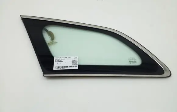 Toyota Avensis T270 Rear side window 6272005130