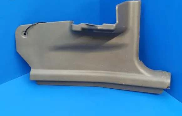 Rear sill trim cover