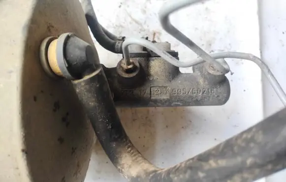 Fiat Bravo - Brava Master brake cylinder 99560216