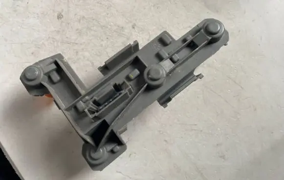 Volkswagen Golf V Tail light bulb cover holder 1K9945258