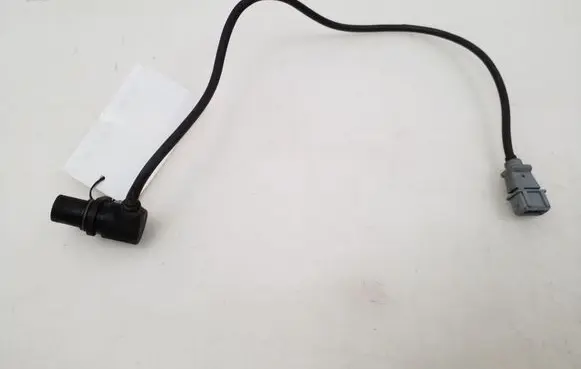Volkswagen PASSAT B5 Crankshaft position sensor 050906433