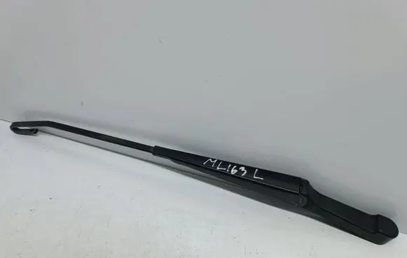 Mercedes-Benz ML W163 Front wiper blade arm 7945 4107