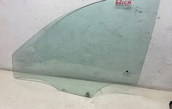 Chevrolet Epica Sliding door window/glass 