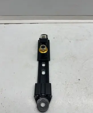 Tesla Model X Seat belt adjustment rail 22271033395