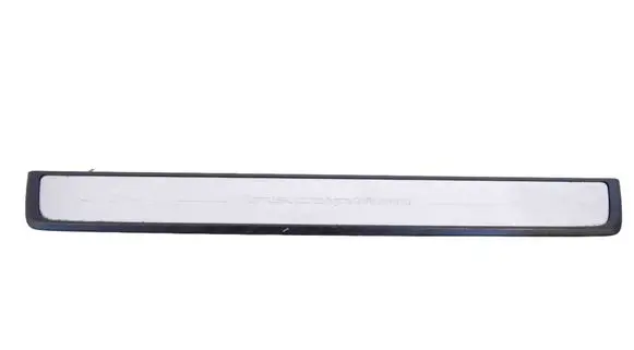 Volvo XC40 (A) pillar trim 32260782