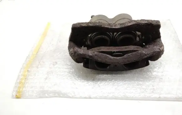Iveco Daily 4th gen Front brake caliper
