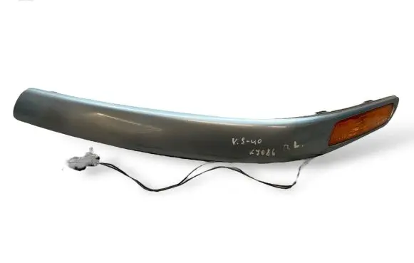 Volvo S40, V40 Front bumper splitter molding 30621488