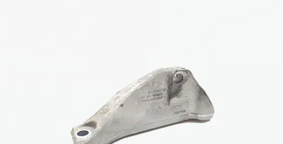 BMW 1 E82 E88 Fuel pump bracket 7804376 13517804376