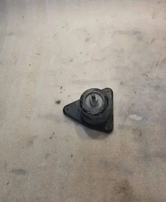 Audi A2 Gearbox mount 8z0199262h