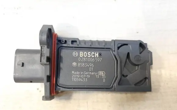 BMW X5 G05 Mass air flow meter 8583496 13628583496