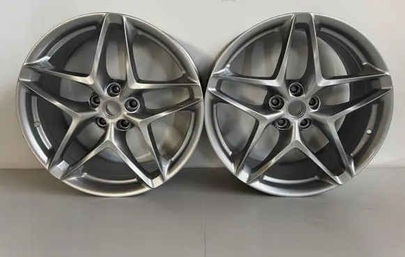 Ferrari Roma R20 alloy rim 866485