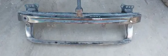 Volkswagen Touran II Front bumper cross member