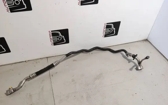 Audi Q7 4L Air conditioning (A/C) pipe/hose 7L6820743E