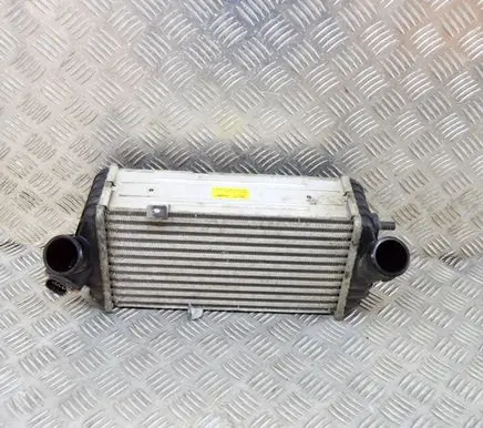 KIA Ceed Intercooler radiator 282702A770 3930084400