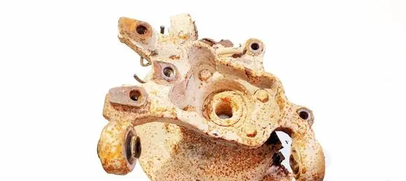 Rear wheel hub