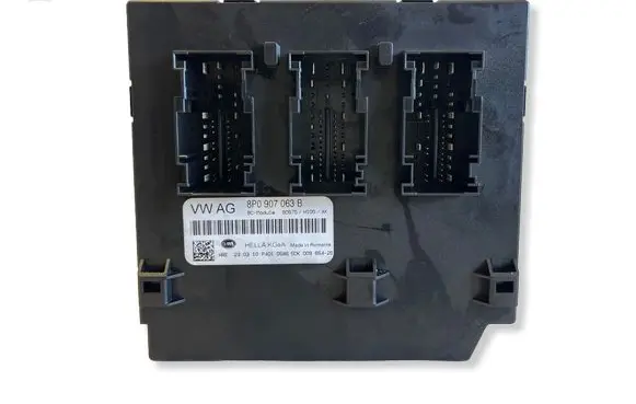 Audi TT TTS Mk2 Comfort/convenience module 8P0907063B