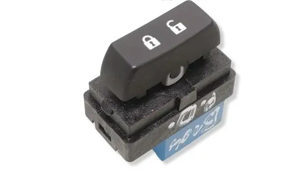 Opel Mokka X Central locking switch button 95299160 90409G