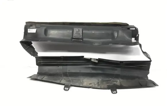 Porsche Macan (95B) Intercooler air guide/duct channel 95B121707Y