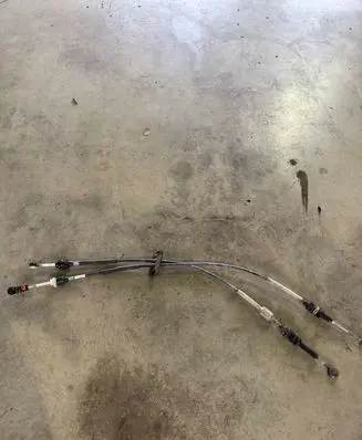 Opel Vivaro Gear shift cable linkage 