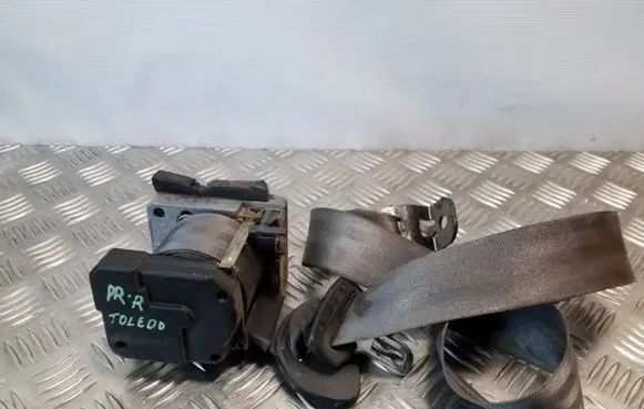 Seat Toledo II (1M) Front seatbelt