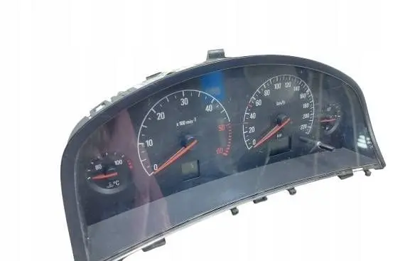 Opel Vectra C Speedometer (instrument cluster) 09180287WT