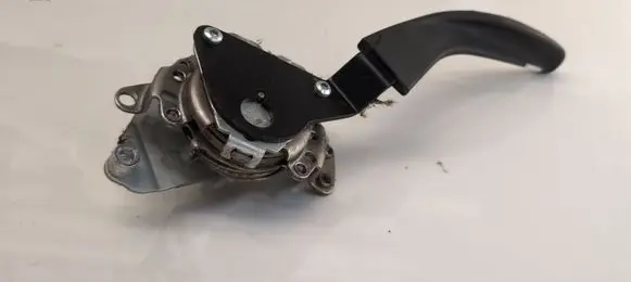 Audi A3 S3 8P Seat adjustment assembly 8P0881253