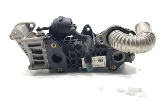 Peugeot 508 II EGR valve cooler 9813050280