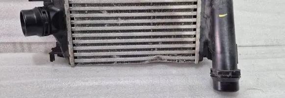 Dacia Logan III Intercooler radiator