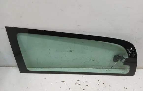 Mercedes-Benz EQV 447 Rear side window mereqv