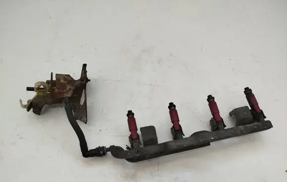 Mazda 3 I Fuel injectors set BP4W13250 Z60113150A